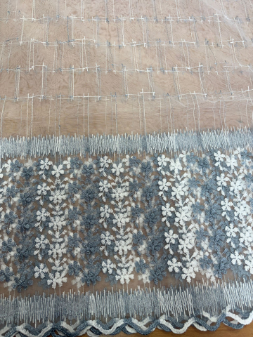 Perdele 3M - Perdea Tulle cu Broderie Alb+Gri Petrol Model Flori - Cu Tiv si Rejansa - 3M x 2.5 h