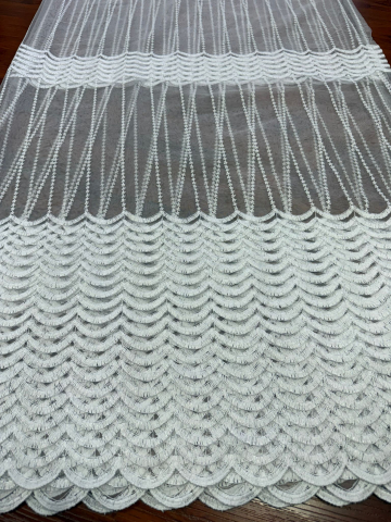 Promotii si oferte! - Perdea Tulle cu Broderie Alba Model Valuri - Cu Tiv si Rejansa - 3M x 2.5 h