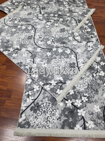 Traverse antiderapante - Set 3 Traverse Antiderapante – 75×250 cm + 2×75×130 cm Model Flori Gri