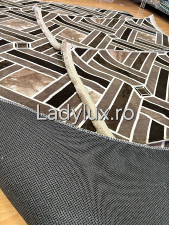 Set covoare antiderapante Maro cu model stil parchet– 1 covor mare(140X200CM) + 2 pui(60X100) [2]