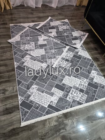 Covor 140x200 + 2 pui - Set covoare antiderapante in nuante de Gri  – 1 covor mare(140X200CM) + 2 pui(60X100)-C1402