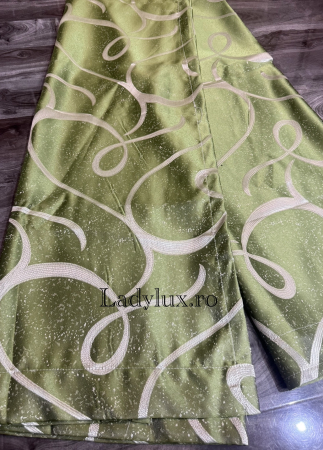 Draperii - Set Draperii Gata Cusute cu Rejansă 3M – 2 Bucăți, de 150cm cu 270 cm inaltime – Eleganță pentru Orice Cameră - C1557