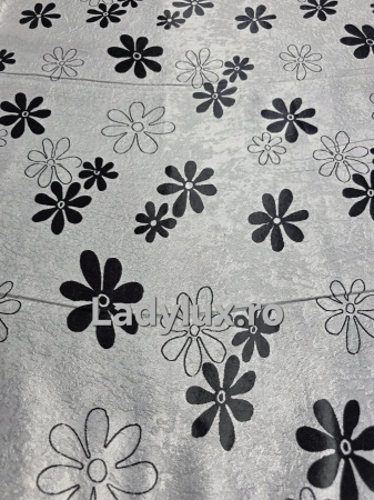 Draperii - Set Draperii Gata Cusute cu Tiv si Rejansă, 3M –  Model Floricele Blackout