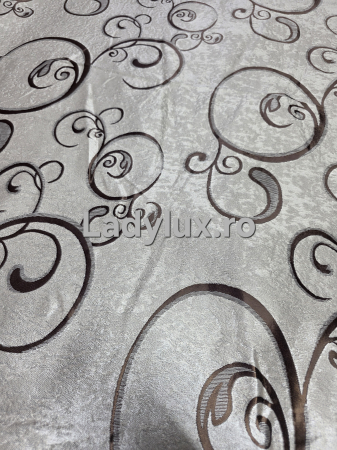 Draperii - Set Draperii Gata Cusute cu Tiv si Rejansă, 3M –  Model Crema Maro Blackout