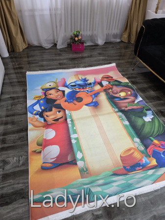 Stitch 02 - Covor Subțire din Poliester cu Antiderapant – 140x180 cm [1]