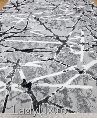 Traverse antiderapante - Traversa antiderapanta 1x5 M, model Sarpe Gri+Negru