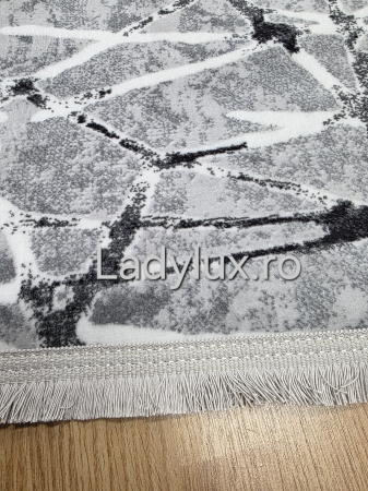 Traversa antiderapanta 1x3 M, model Sarpe Gri+Negru [3]