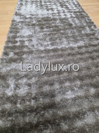 Latime 80 - Traversă la metru liniar, material pufos Maro – Cauciucată și Antiderapantă 85 cm latime C1711