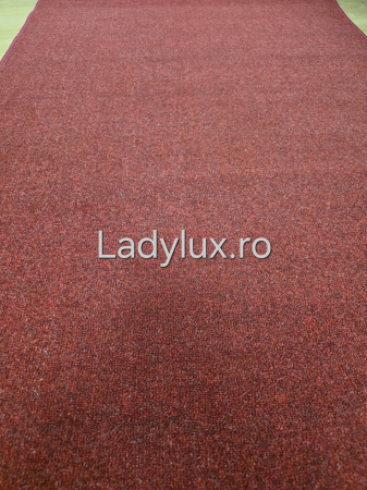 Traverse la metru liniar - Traversă la metru liniar, Model simplu Rosu  – Cauciucată și Antiderapantă 100 cm latime C1731