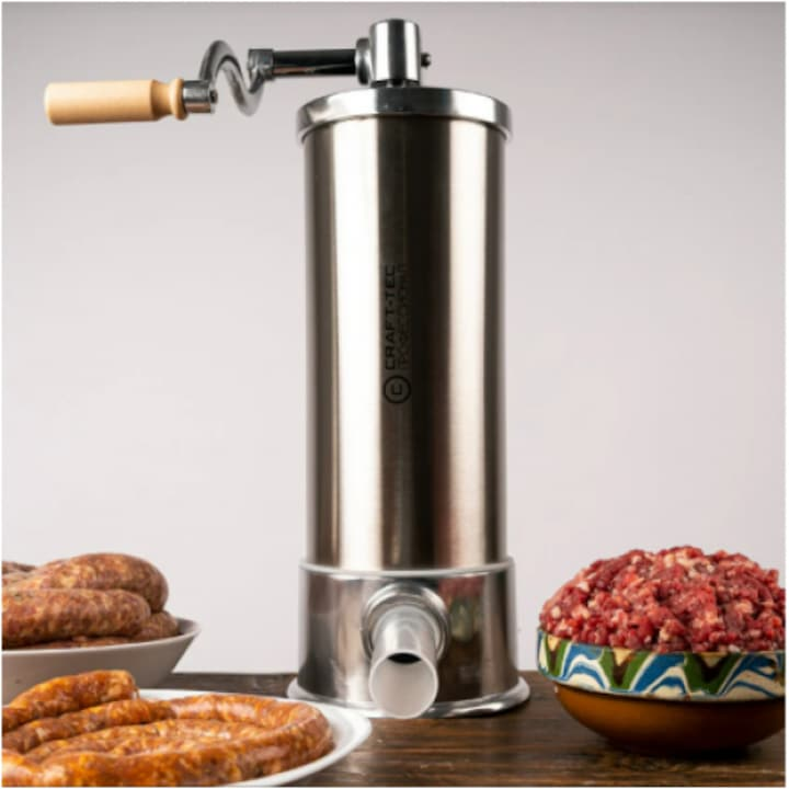 Mașină de Umplut Cârnați Verticală Craft-Tec MX1833, Capacitate 6 KG, 6 Pâlnii Incluse, Corp Metalic, Prindere pe Masă, Acționare Manuală [2]