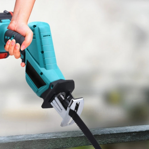 Fierastrau pendular tip sabie LEIH MANN, 36 V, 100 mm, 2 acumulatori [2]