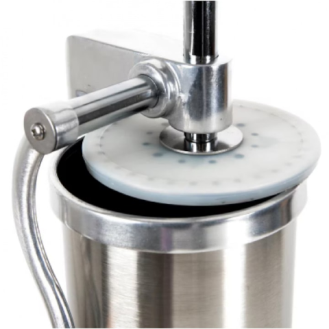 Mașină de Umplut Cârnați Verticală Craft-Tec MX1833, Capacitate 6 KG, 6 Pâlnii Incluse, Corp Metalic, Prindere pe Masă, Acționare Manuală [2]