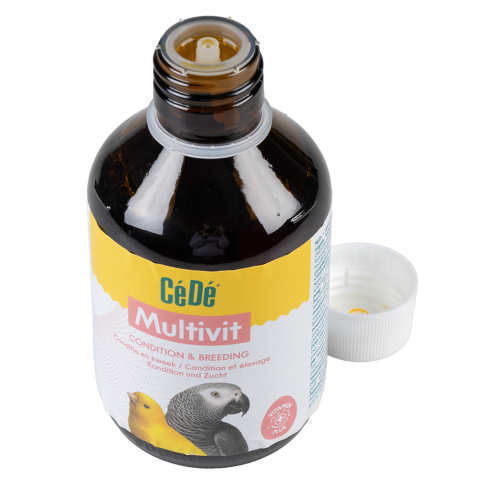 CéDé Multivit 20 ml – multivitamine pentru păsări [1]