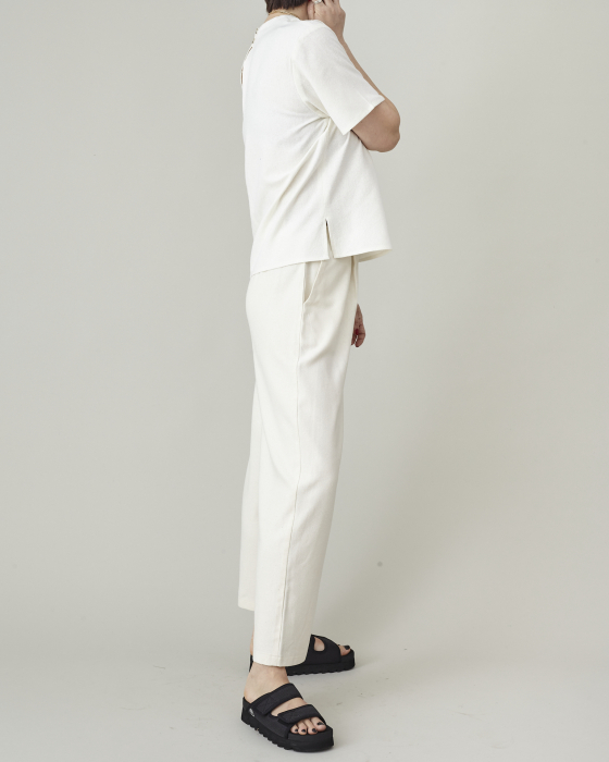 Pantaloni de vară bufanți, conici, cu pliuri și talie înaltă, din țesătură de in [7]