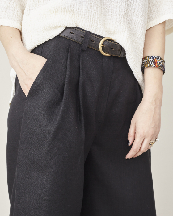 Pantaloni casual de vara din in, largi, cu talie inalta si pliuri [6]