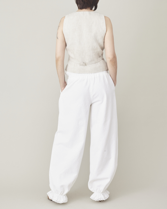 Pantaloni Damă Albi Tip Șalvari – Largi, Lejeri, Bumbac Natural, cu Dantelă și Volane [4]