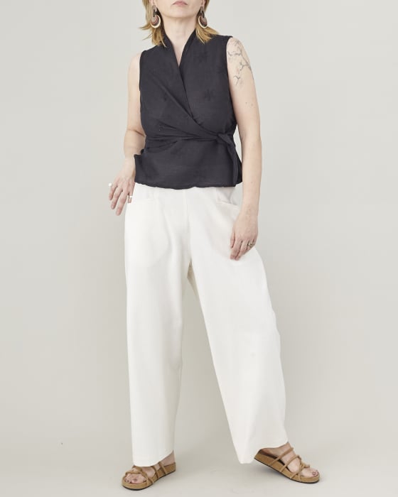 Pantaloni de vară bufanți, conici, cu pliuri și talie înaltă, din țesătură de in [9]