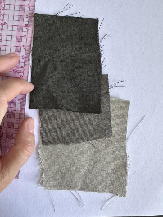 Pantaloni de damă drepți, lejeri, din stofă de lână kaki [9]