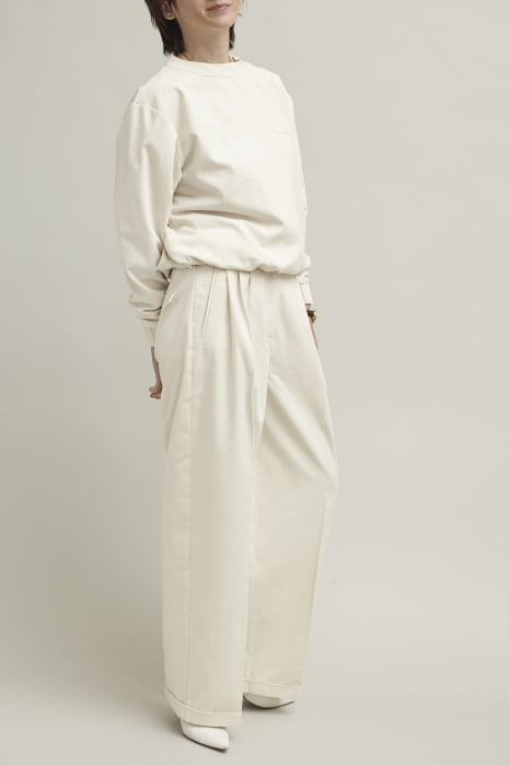 Pantaloni damă albi eleganți, largi, cu talie înaltă, pliuri [6]