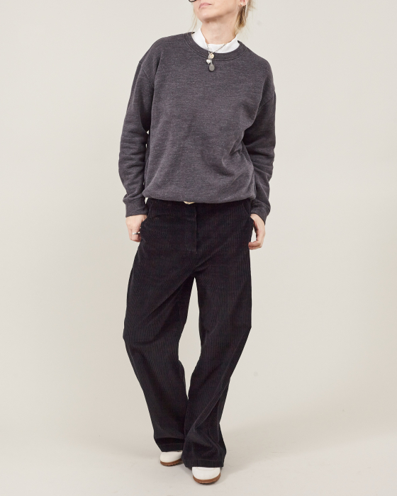 Pantaloni damă largi din catifea raiată neagră [4]