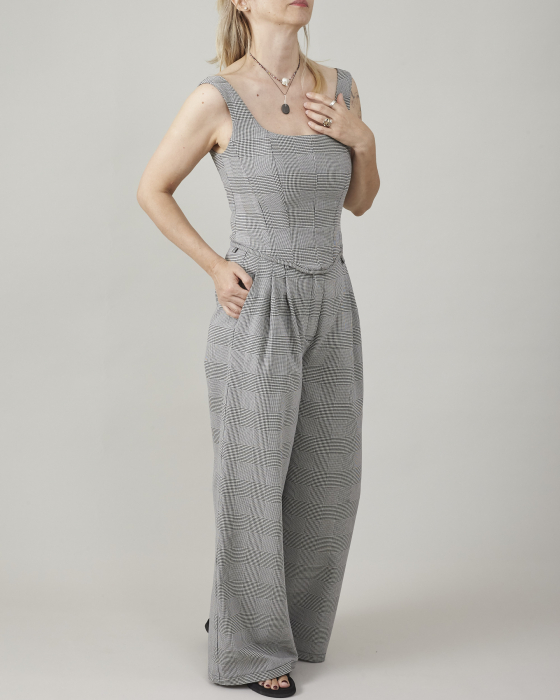 Pantaloni în carouri [4]