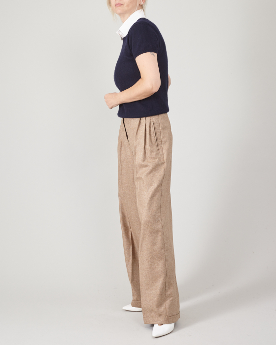 Pantaloni bej largi, plisați, din stofă de lână-mătase [2]