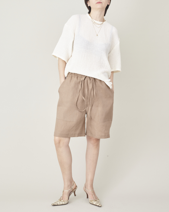 Pantaloni scurti dama din tesatura de in model relaxat pentru vacanta [5]