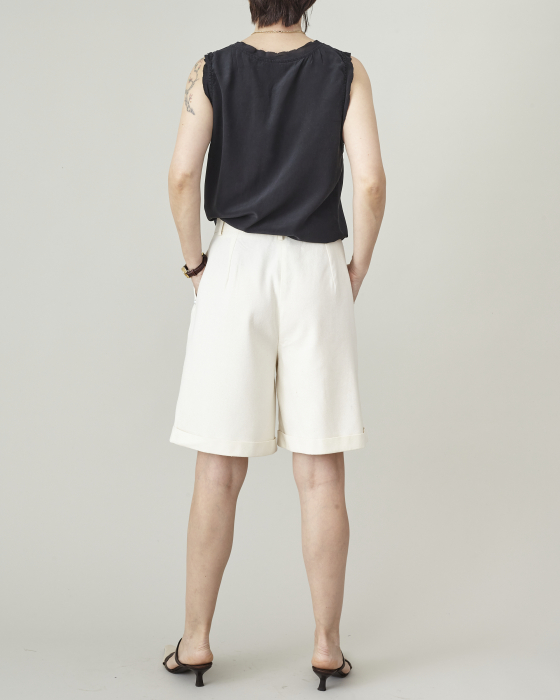 Pantaloni de damă scurți din mătase naturală [9]