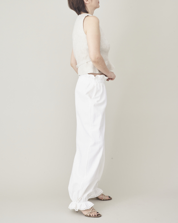 Pantaloni Damă Albi Tip Șalvari – Largi, Lejeri, Bumbac Natural, cu Dantelă și Volane [4]