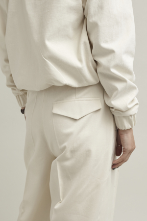 Pantaloni damă albi eleganți, largi, cu talie înaltă, pliuri [7]