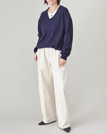 Pantaloni damă albi eleganți, largi, cu talie înaltă, pliuri [1]