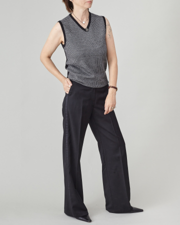 Pantaloni negri eleganti pentru ocazii speciale [1]