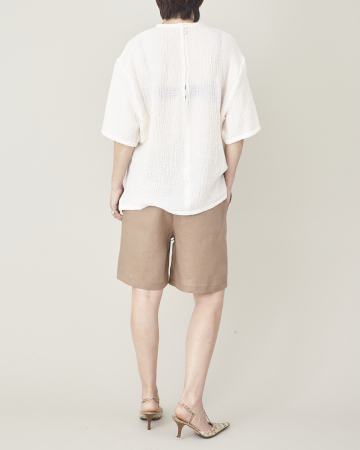 Pantaloni scurti dama din tesatura de in model relaxat pentru vacanta [5]