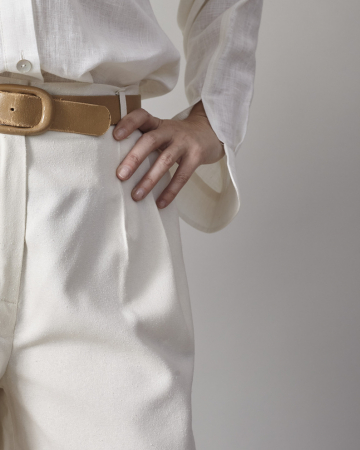 Pantaloni de damă scurți din mătase naturală [3]