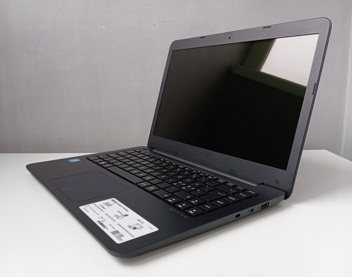 Laptop Second Hand Asus R417S - 14inch Intel Celeron N3060 4GB RAM 32GB eMMC + Slot SATA Windows 10 Refurbished [2]