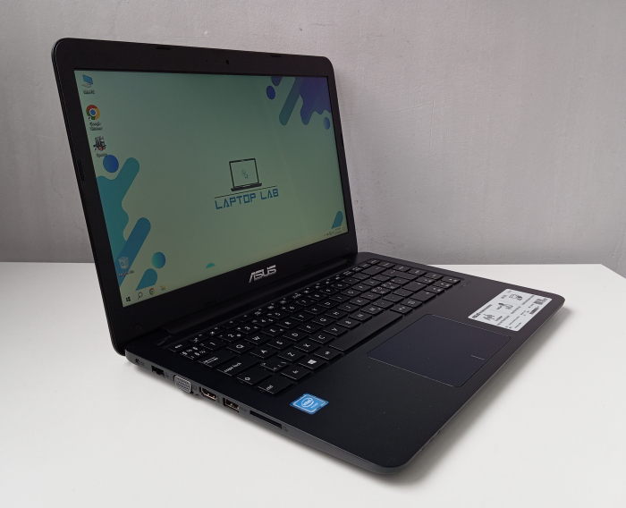 Laptop Second Hand Asus R417S - 14inch Intel Celeron N3060 4GB RAM 32GB eMMC + Slot SATA Windows 10 Refurbished [4]