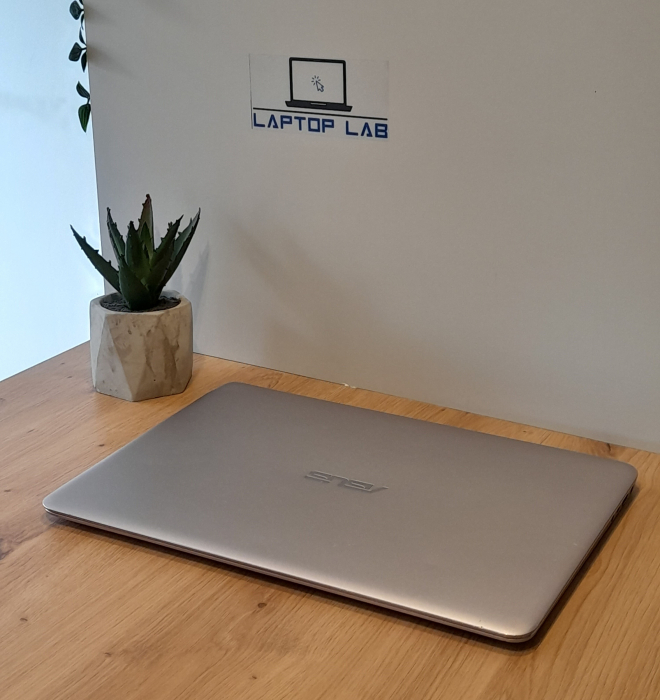 Laptop Second Hand Asus UX305CA - 13.3inch FHD Intel M3-6Y30 4GB RAM 120GB SSD Windows 10 Refurbished [3]