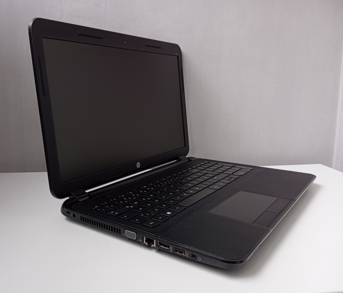 Laptop Second Hand HP 250 G2 - 15.6inch Intel Pentium N3510 4GB RAM 500GB HDD Windows 10 Refurbished [4]