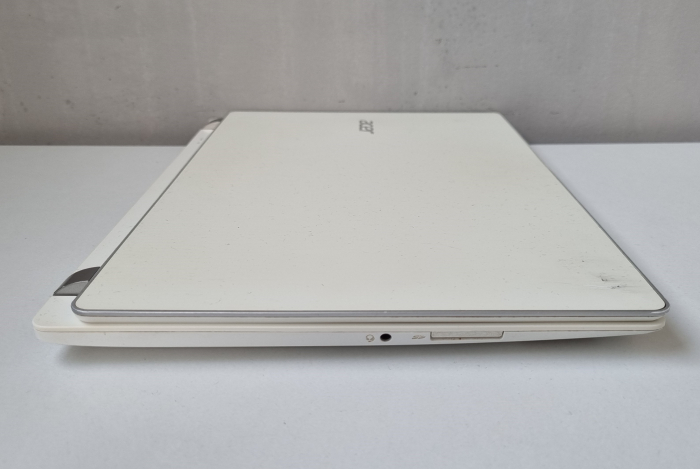 Laptop Second Hand Acer V3-371 - 13.3inch Intel i3 4005U 4GB RAM 240GB SSD Windows 10 Refurbished [9]