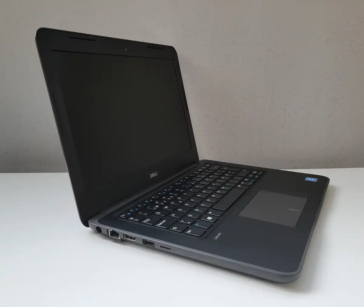 Laptop Second Hand Dell Latitude 3380 - 13.3inch Intel Pentium 4415U 4GB RAM 128GB SSD Windows 10 Refurbished [6]