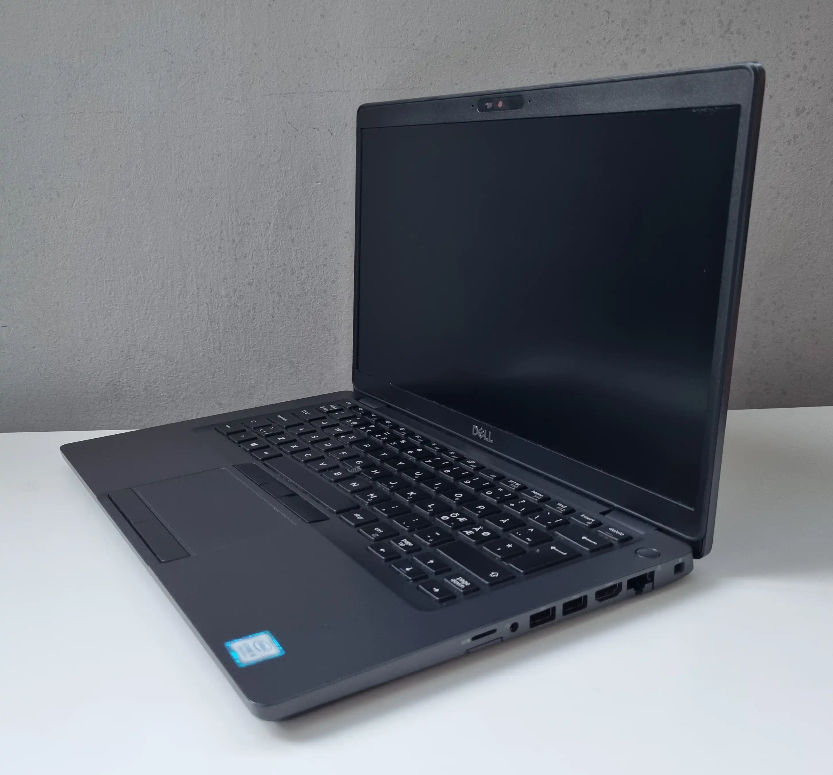 Laptop Second Hand Dell Latitude 5400 - 14inch Intel i5-8250U 8GB RAM 256GB SSD TAST. ILUM. Windows 10 Refurbished [6]
