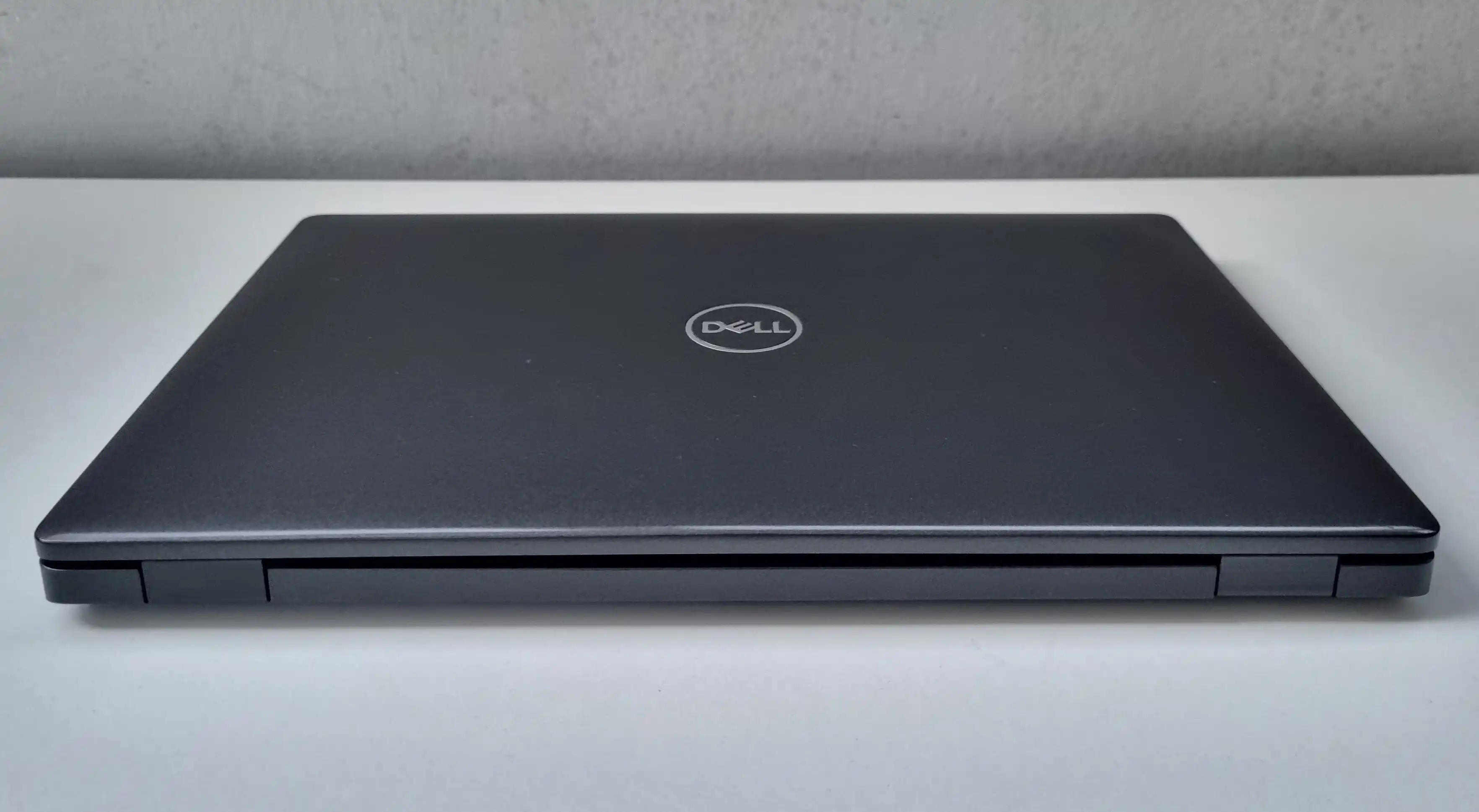 Laptop Second Hand Dell Latitude 5400 - 14inch Intel i5-8250U 8GB RAM 256GB SSD TAST. ILUM. Windows 10 Refurbished [9]