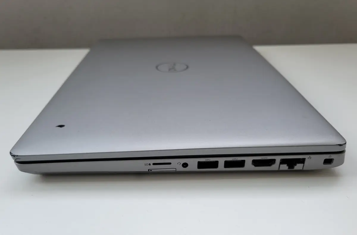 Laptop Second Hand Dell Latitude 5411 - 14inch Intel I5-10400H 16GB RAM 256GB SSD TAST. ILUM. Windows 10 Refurbished [11]