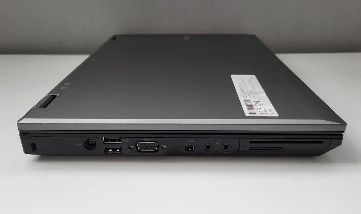 Laptop Second Hand Dell Latitude E5410 - 14.0inch Intel I5 M 560 4GB RAM 250GB HDD Windows 10 Refurbished [10]