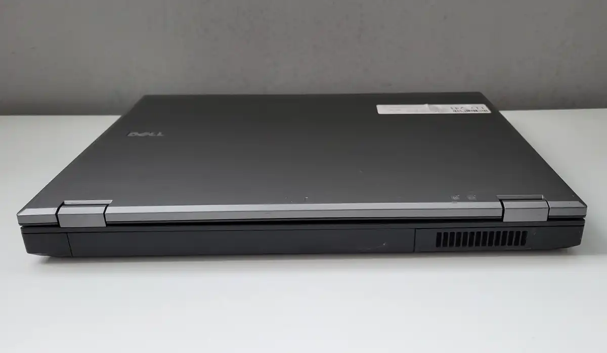 Laptop Second Hand Dell Latitude E5410 - 14.0inch Intel I5 M 560 4GB RAM 250GB HDD Windows 10 Refurbished [9]