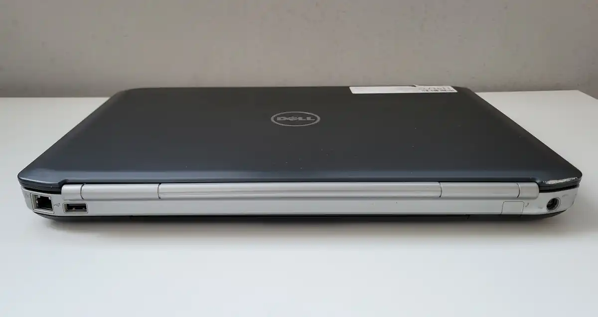 Laptop Second Hand Dell Latitude E5420 - 14.0inch Intel I5-2520M 4GB RAM 240GB SSD Windows 10 Refurbished [9]