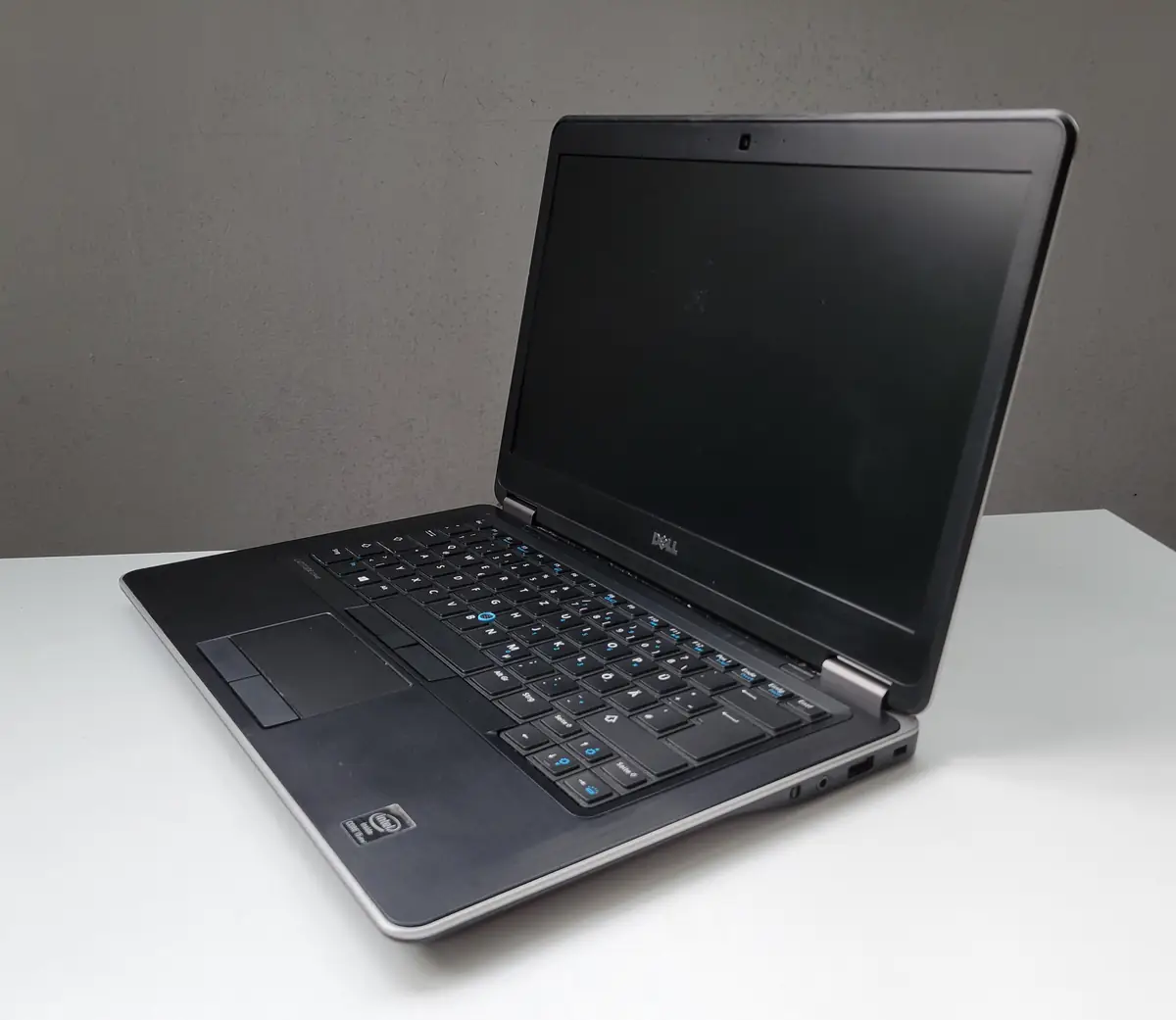 Laptop Second Hand Dell Latitude E7440 - 14.0inch Intel I5-4300U 8GB RAM 256GB SSD TAST. ILUM. Windows 10 Refurbished [7]