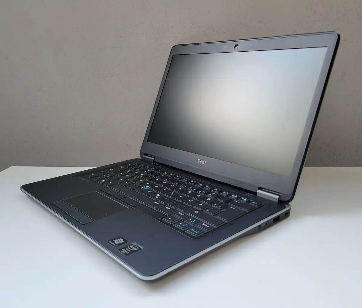 Laptop Second Hand Dell Latitude E7440 - 14.0inch Intel I5-4310U 8GB RAM 256GB SSD TAST. ILUM. Windows 10 Refurbished [7]
