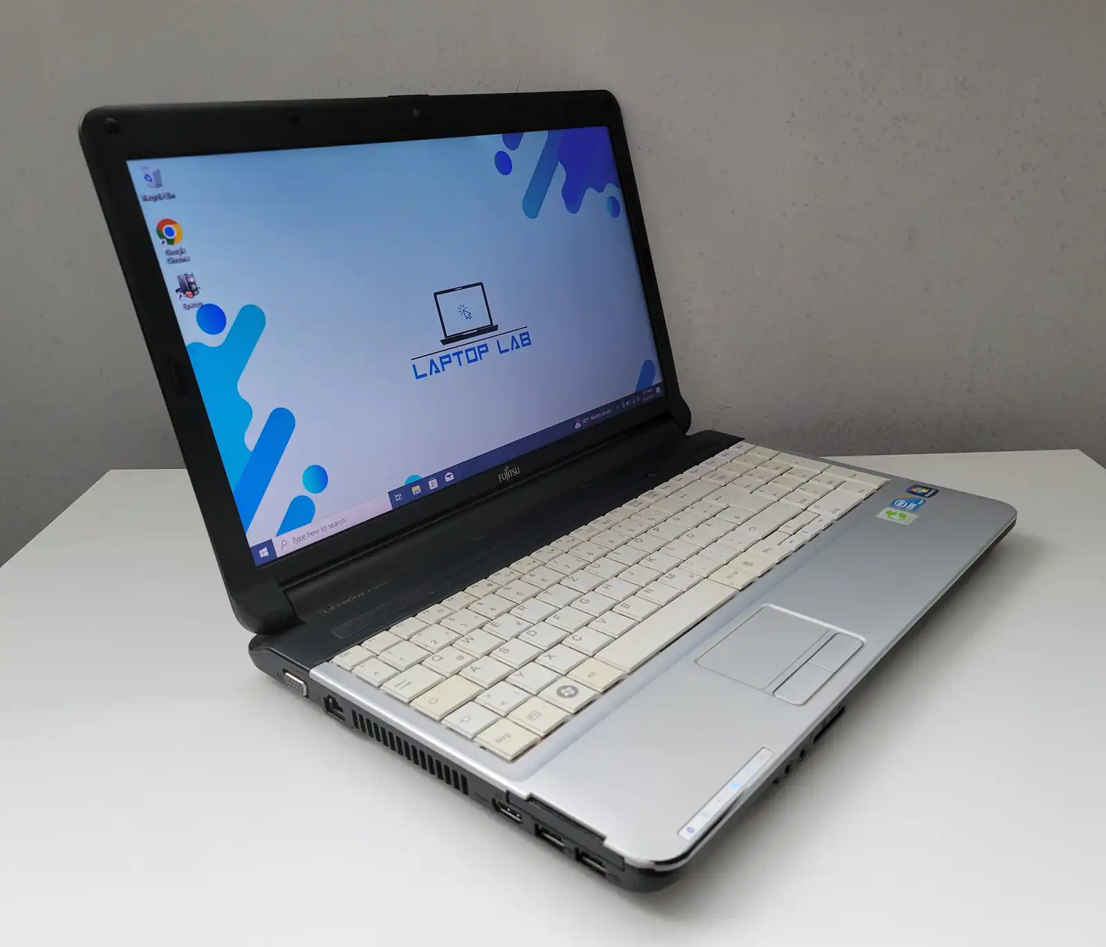 Laptop Second Hand Fujitsu Lifebook A530 - 15.6inch Intel I5 M 480 4GB RAM 320GB HDD Windows 10 Refurbished [5]