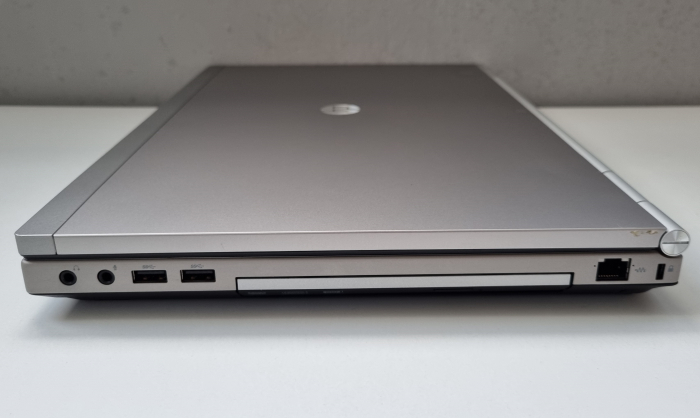 Laptop Second Hand HP EliteBook 8570p - 15.6inch Intel i5-3230M 8GB RAM 180GB SSD Windows 10 Refurbished [11]